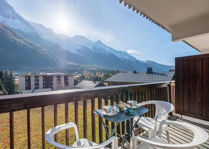 Apartment With Balcony In *